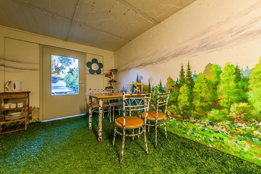 City Center Garden Camping Талин Екстериор снимка